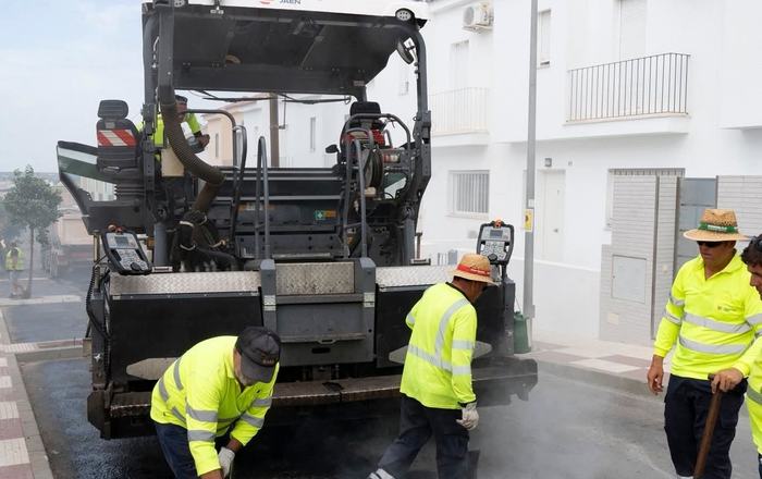 Almonte inicia mañana el asfaltado de 26 calles con el segundo plan municipal de mejora viaria