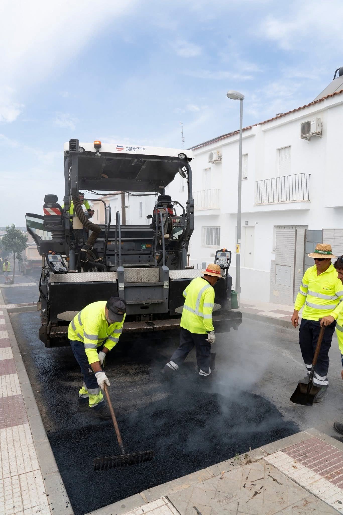 Almonte inicia mañana el asfaltado de 26 calles con el segundo plan municipal de mejora viaria