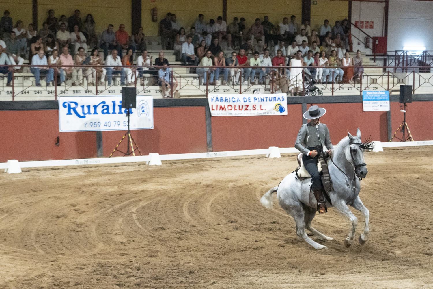 El Rocío reunirá a la élite andaluza de la doma vaquera en el campeonato absoluto de 2026