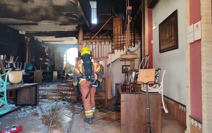 Incendio en un restaurante de El Rocío queda sin víctimas gracias a la rápida actuación de los servicios de emergencia