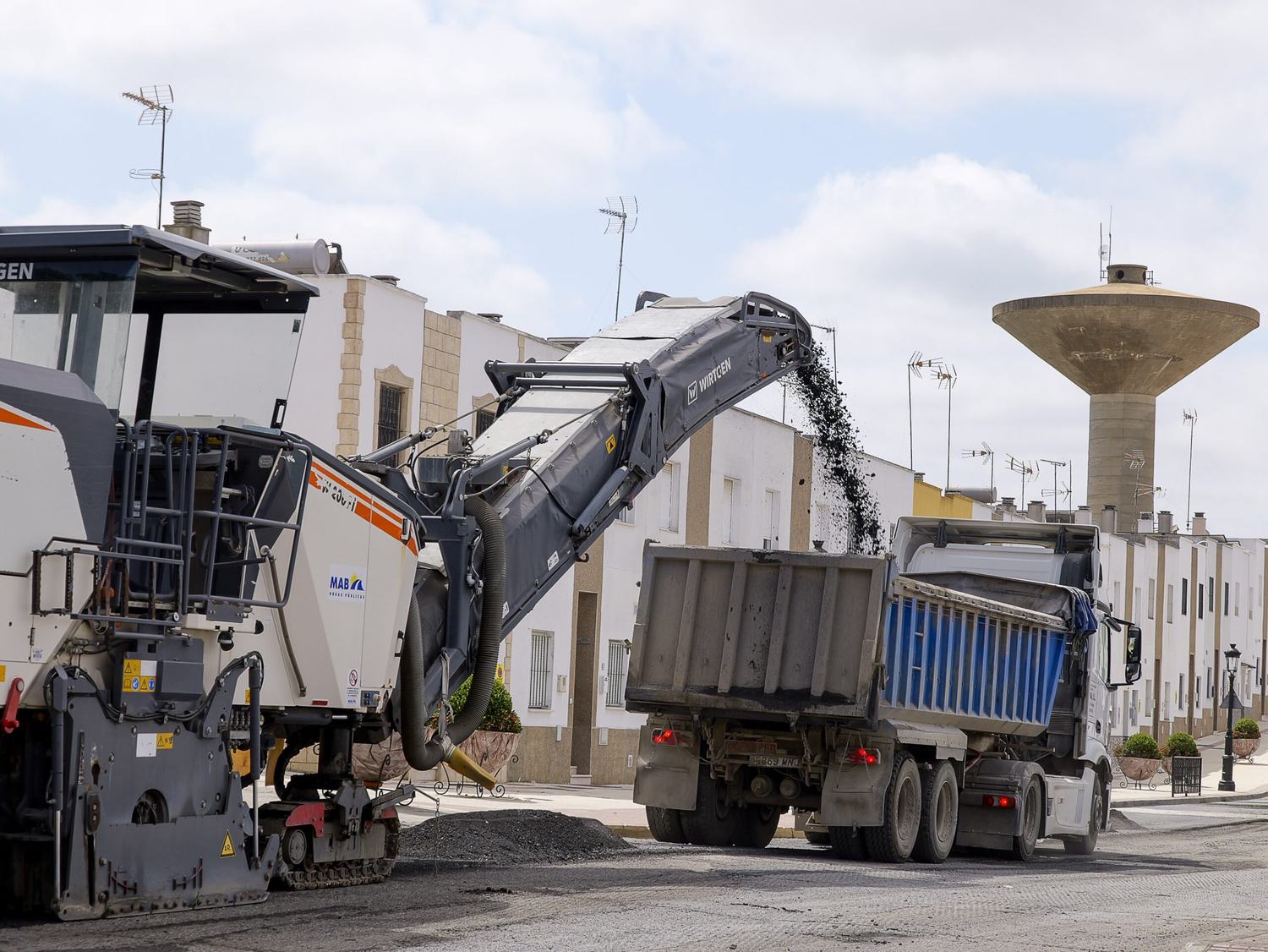 Almonte inicia un nuevo plan de asfaltado de un millón de euros para renovar 23 calles