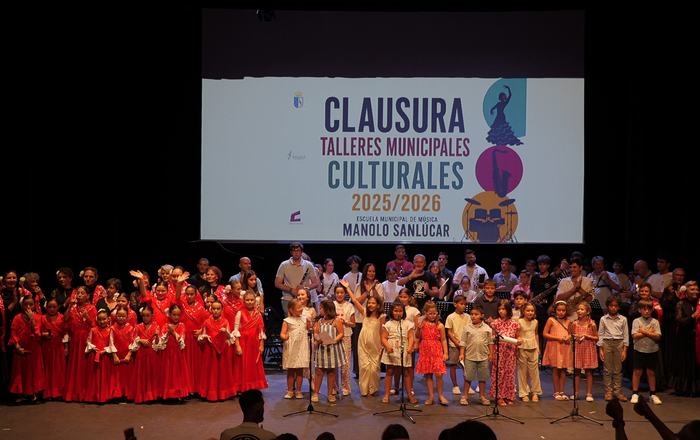 La cultura pone el broche al curso en Almonte con una emotiva clausura de los Talleres Municipales y la Escuela de Música