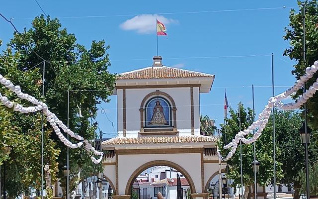 Todo preparado para la gran gala que abrirá esta noche la Feria de Almonte