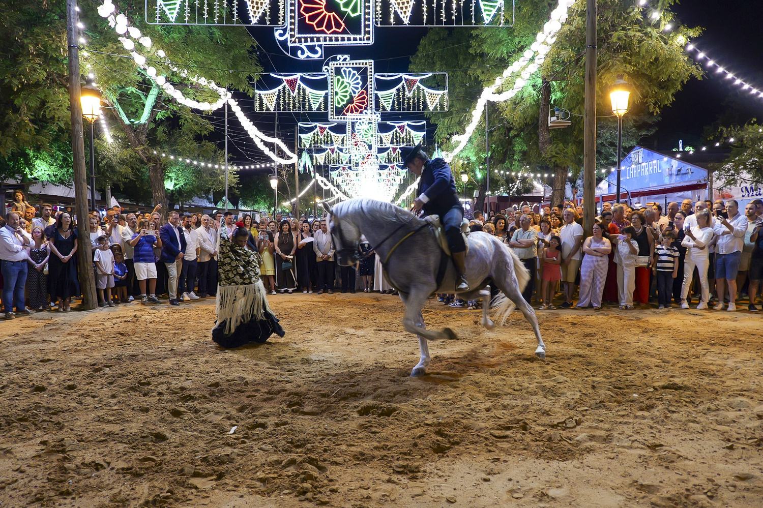 Un espectacular baile de caballos inaugura la Feria de Almonte 2026