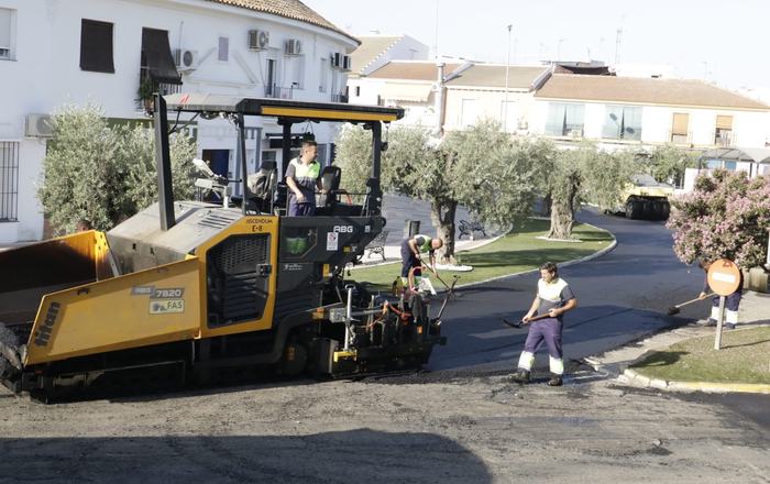 Almonte multiplica por diez el asfaltado de sus calles en solo tres años