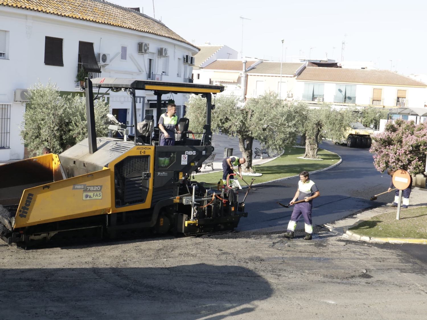 Almonte multiplica por diez el asfaltado de sus calles en solo tres años