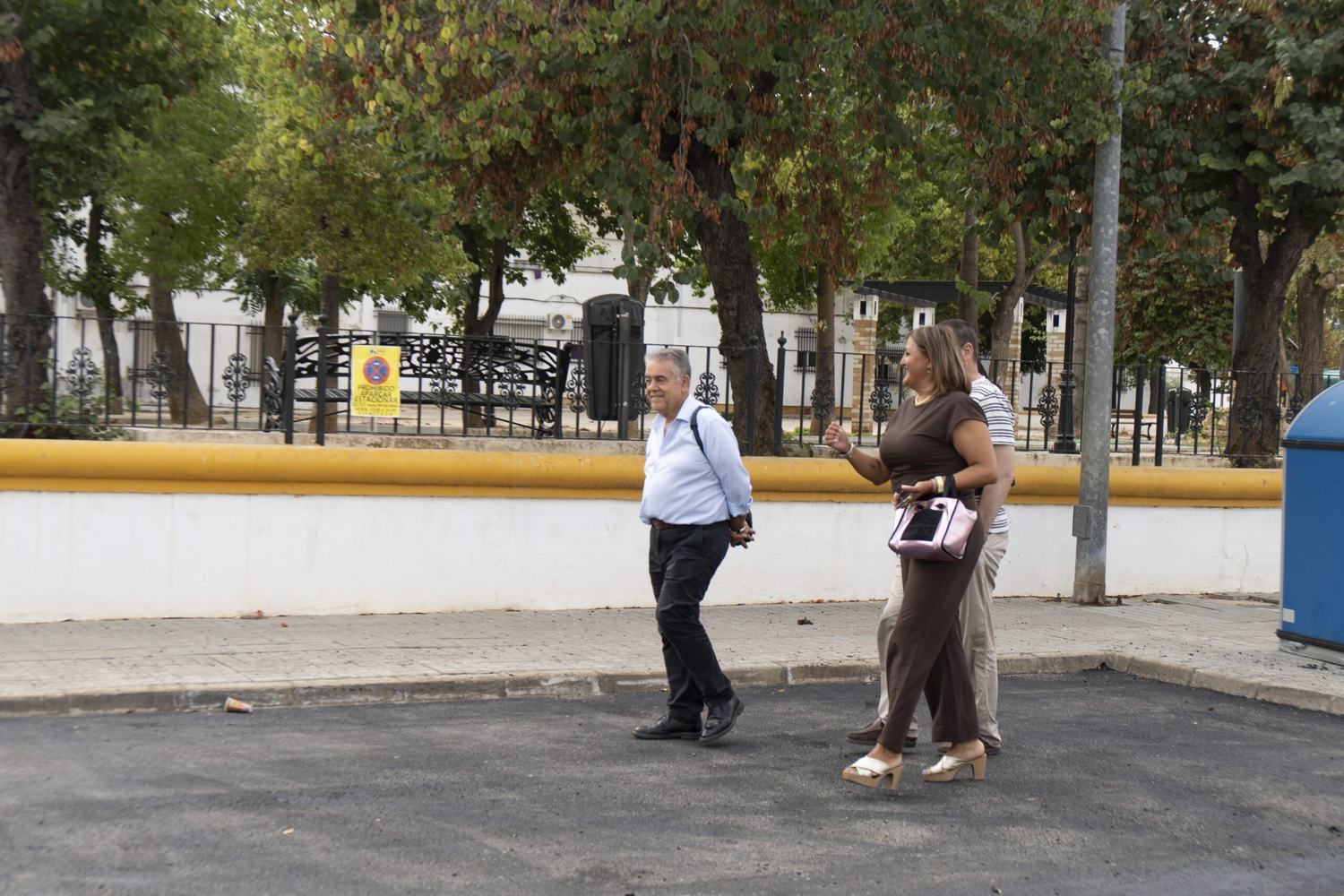 La Barriada de la Constitución estrena una nueva imagen tras más de quince años de espera