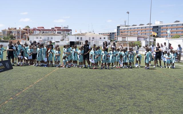 Matalascañas consolida su prestigio como sede del Campus Internacional P10 de alto rendimiento con una multitudinaria clausura