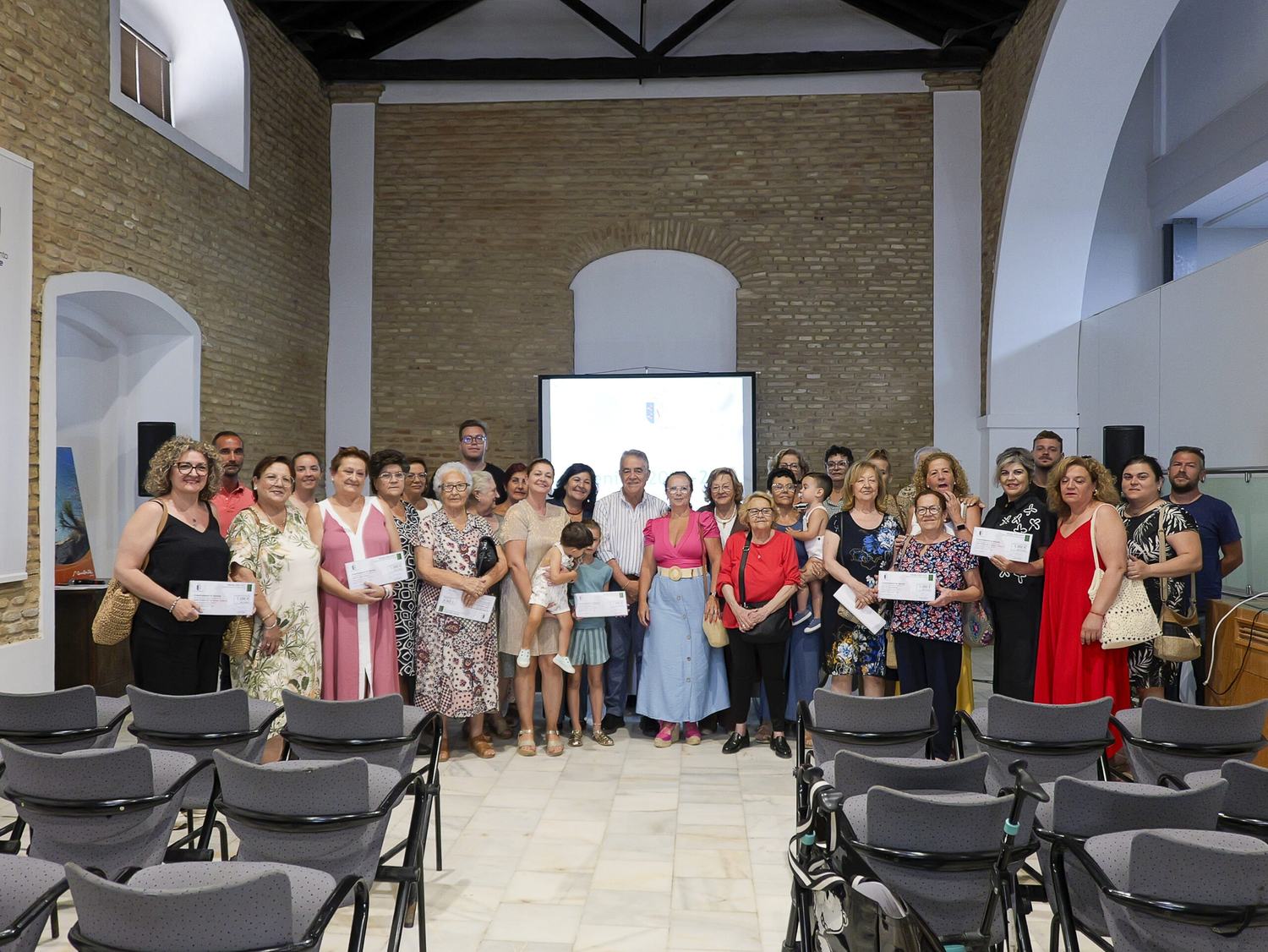 El Ayuntamiento de Almonte incrementa su apoyo al engalanamiento de la Venida de la Virgen con ayudas de hasta 1.000 euros por tramo