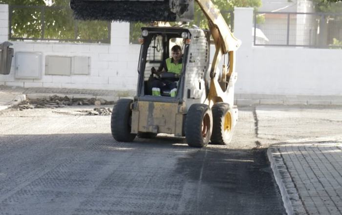 52 calles en tres años: Almonte ya licita su tercer plan de asfaltado