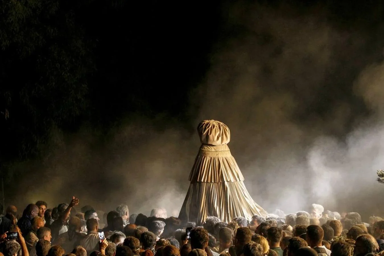 Bajo el manto de la luna: la noche en la que Almonte vuelve a abrazar a su Pastora