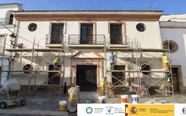 El Ayuntamiento de Almonte inicia la transformación de la Casa de la Cultura para convertirla también en un cine