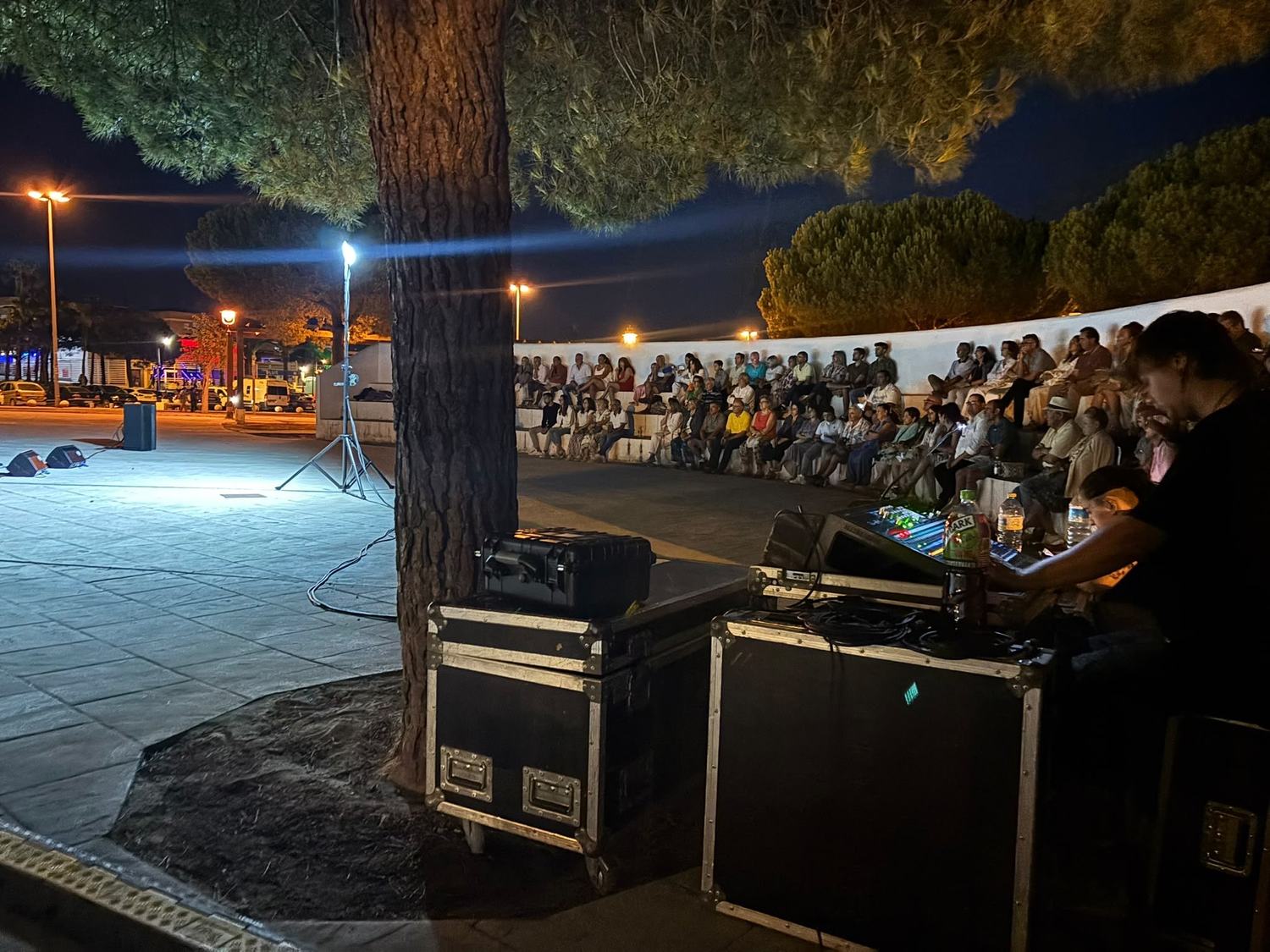 El arte flamenco llena de emoción el Balcón del Atlántico con un brillante recital de la Peña Cultural Flamenca de Almonte