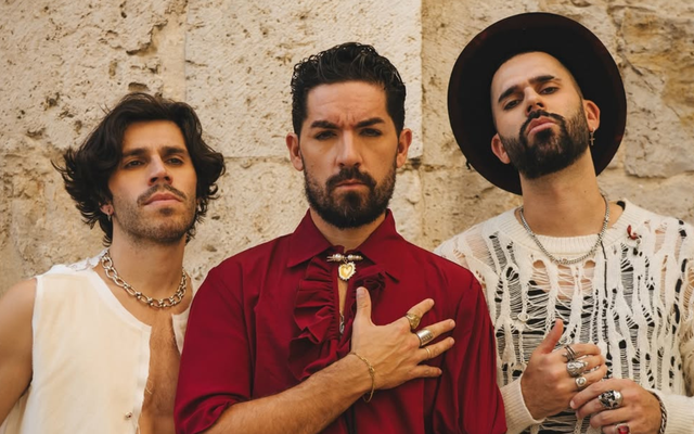 Siloé conquista Matalascañas con un directo vibrante en el On Doñana Music Experience