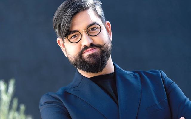 Manu Sánchez llena de humor y emoción el On Doñana Music Experience en Matalascañas