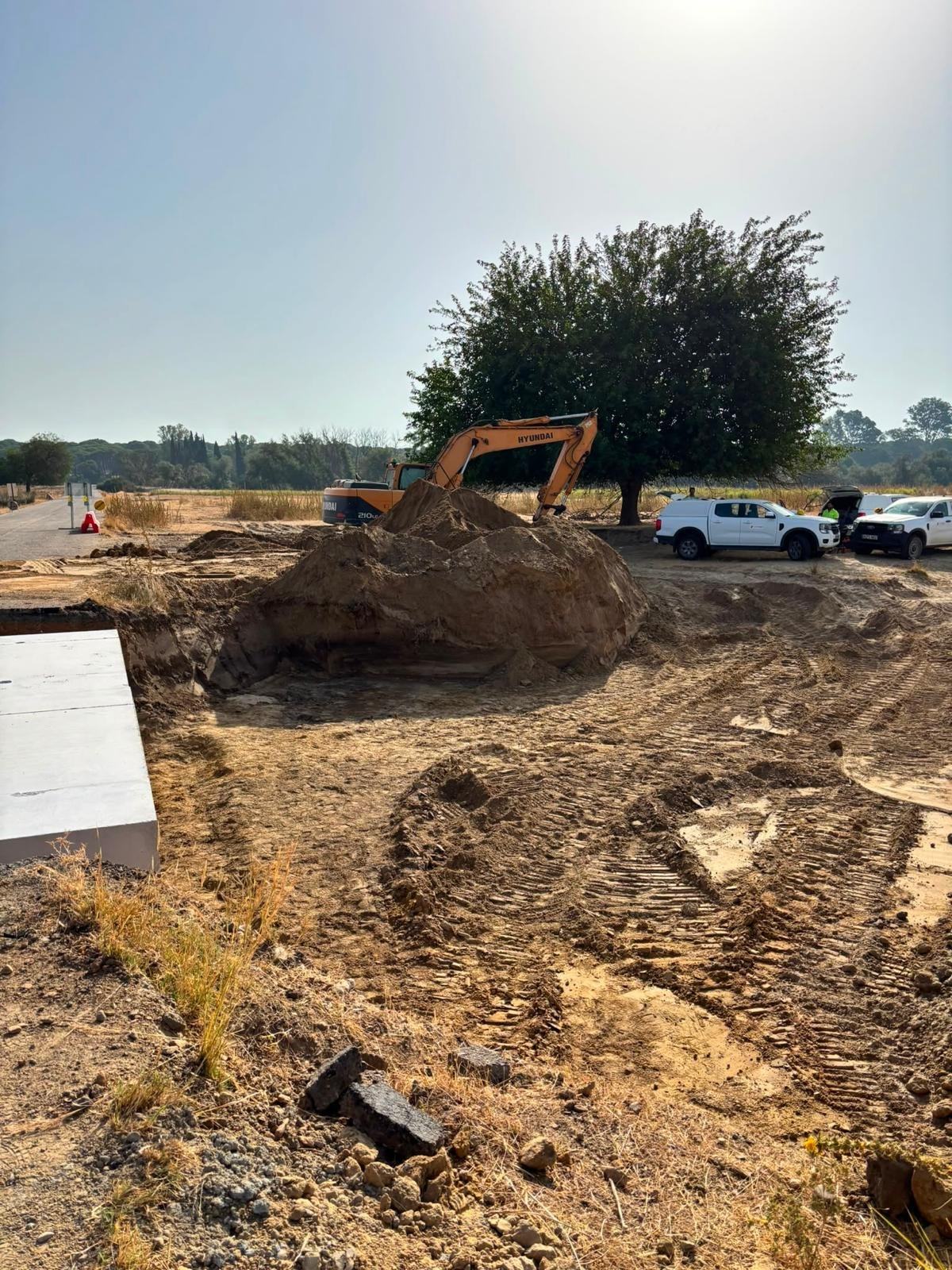 Las obras del Camino del Arrayán avanzan y reforzarán la seguridad del Plan Venida 2026