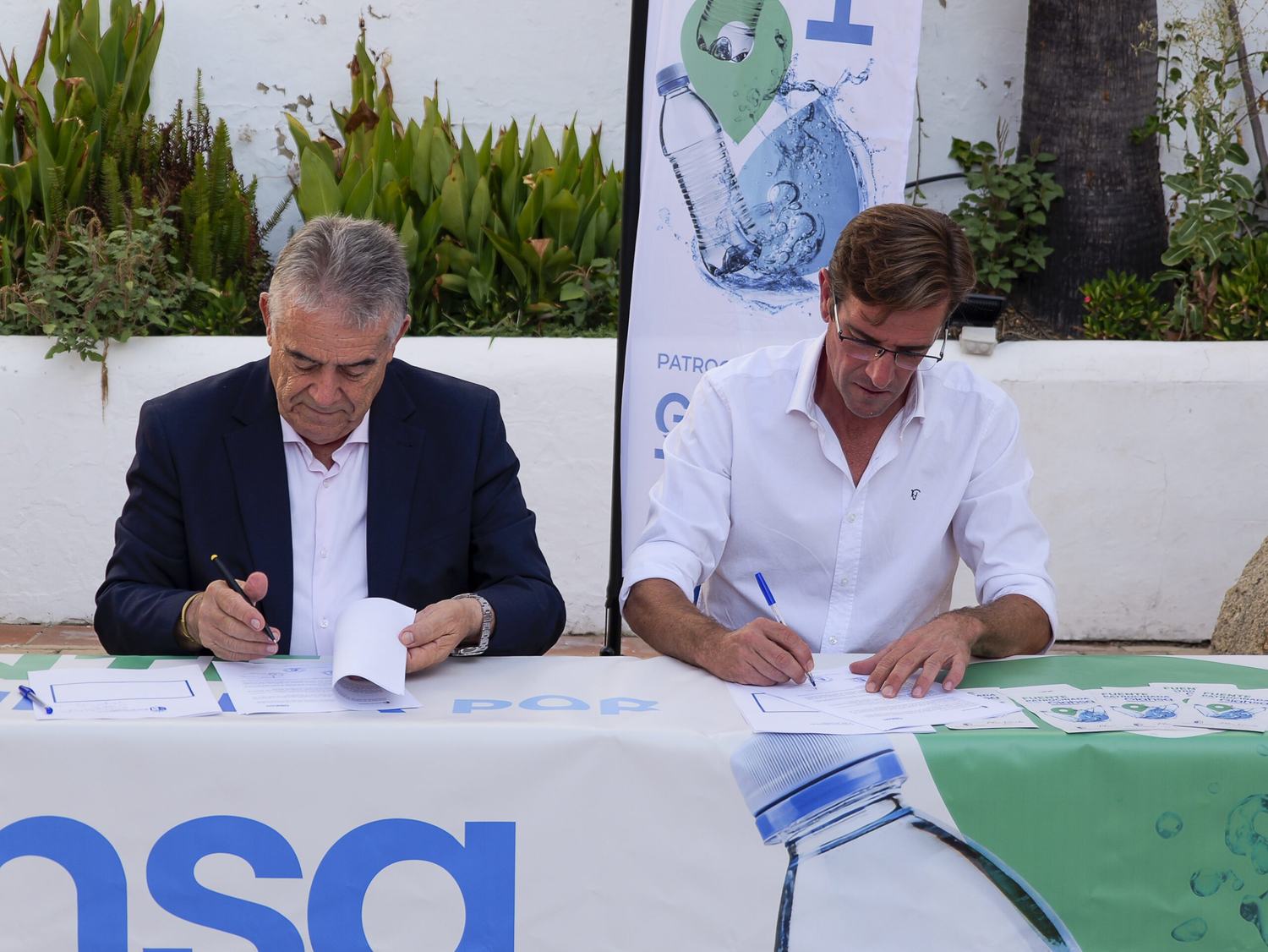 Almonte instala una red de fuentes de agua potable para atender a los miles de peregrinos durante la Venida