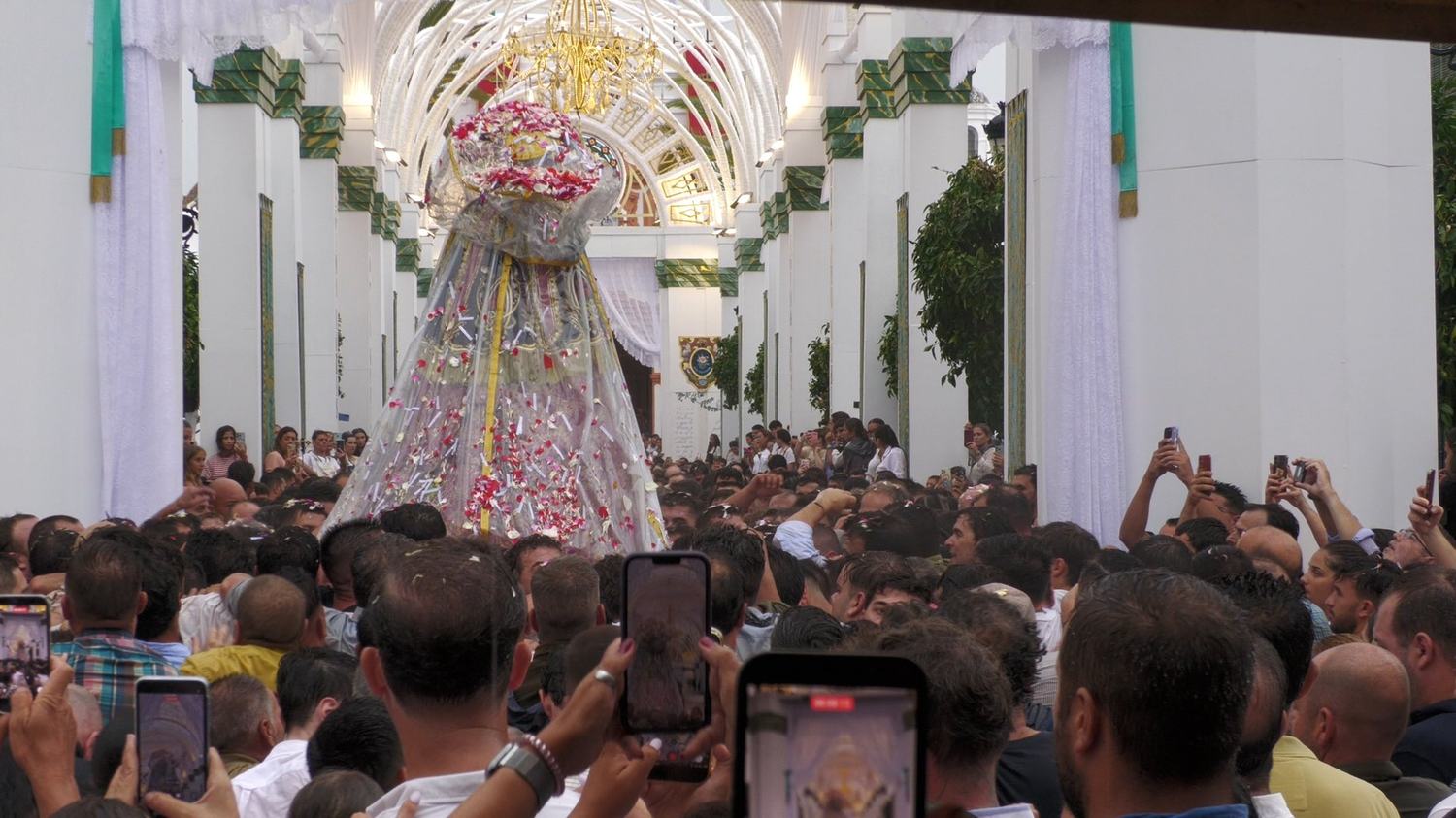La Venida de la Virgen del Rocío deja cifras históricas y nueve meses por delante para seguir escribiendo su historia en Almonte