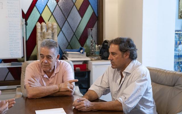 El Litri visita el Ayuntamiento de Almonte para abordar posibles proyectos de colaboración
