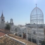 Mañana comienzan los trabajos de montaje del exorno de la Plaza Virgen del Rocío para la Venida de la Patrona